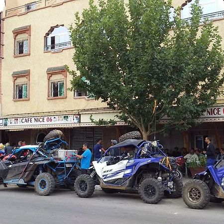 Hotel Nice 06 Миделт Екстериор снимка