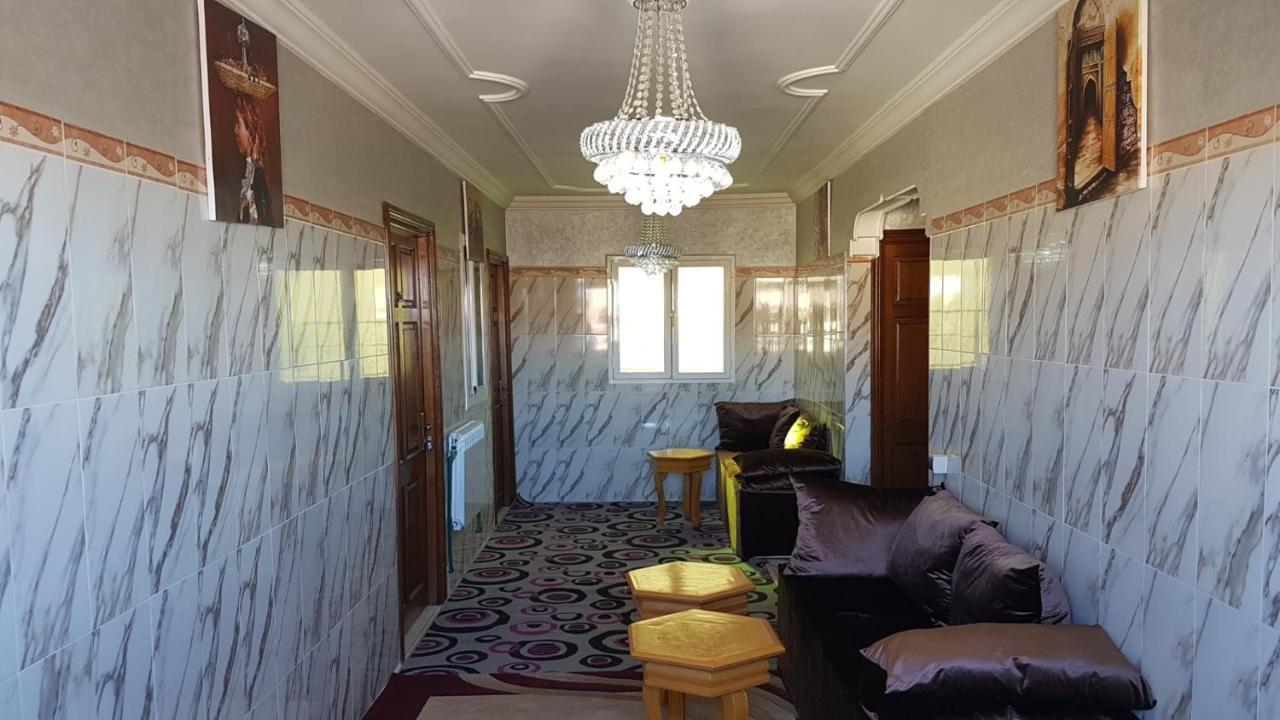 Hotel Nice 06 Миделт Екстериор снимка
